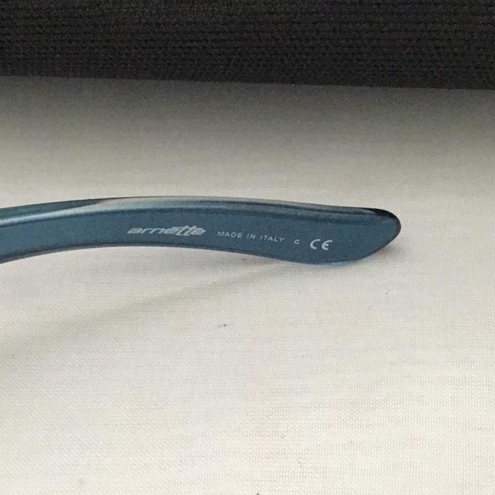 ARNETTE SUNGLASSES FOR MEN. - Picture 4 of 7